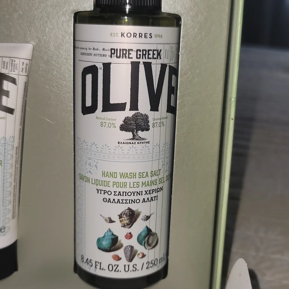 Korres Winter Hand Rescue Sea Salt Set - Picture 5 of 6